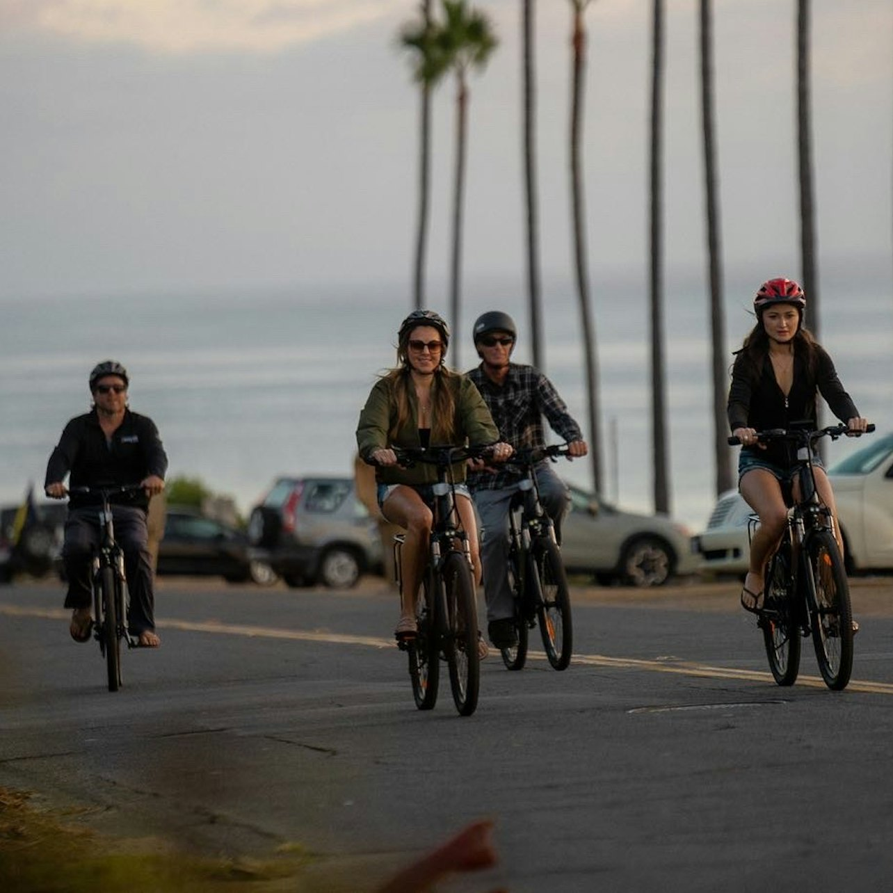 San Diego: Guided North Coast E-Bike Tour to Encinitas Moonlight Beach - Photo 1 of 4